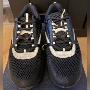 Dior B22 Sneakers